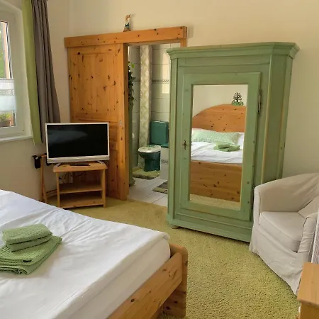 & Zirkelstein Schöna